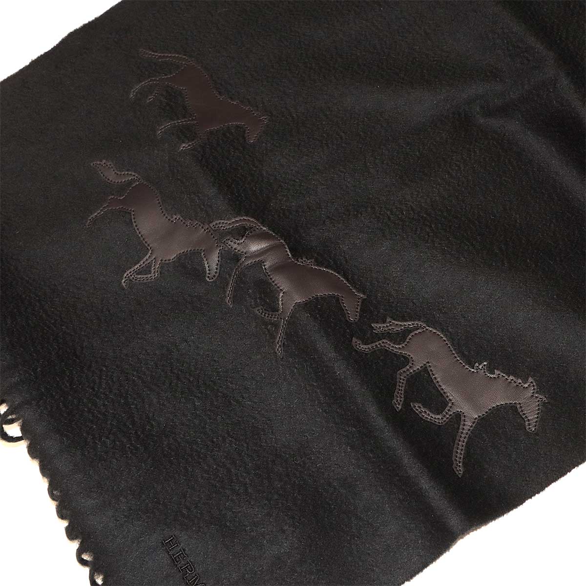 Wild horse Winter Scarf Cashmere 100% Black