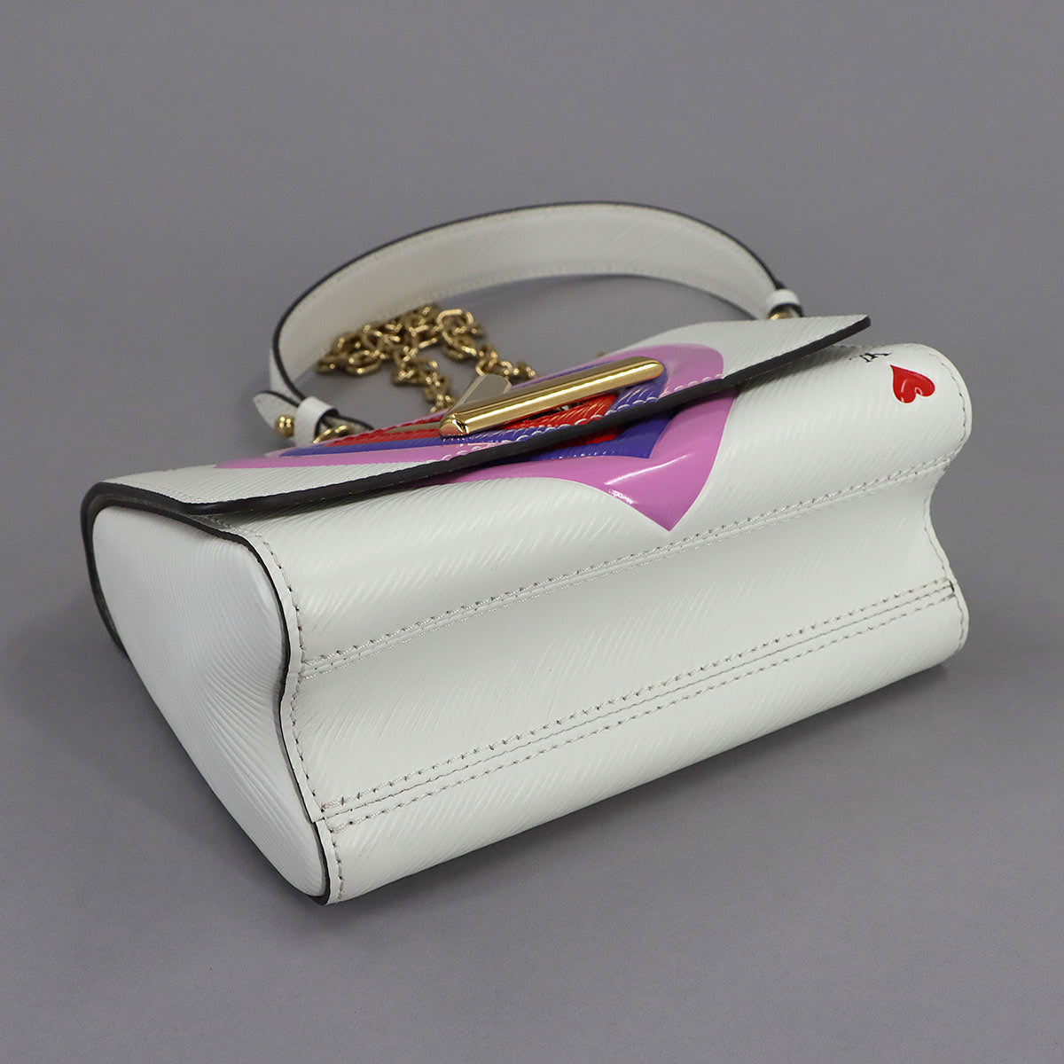 Game On Epi Twist MM Shoulder Bag Leather Blanc M57460