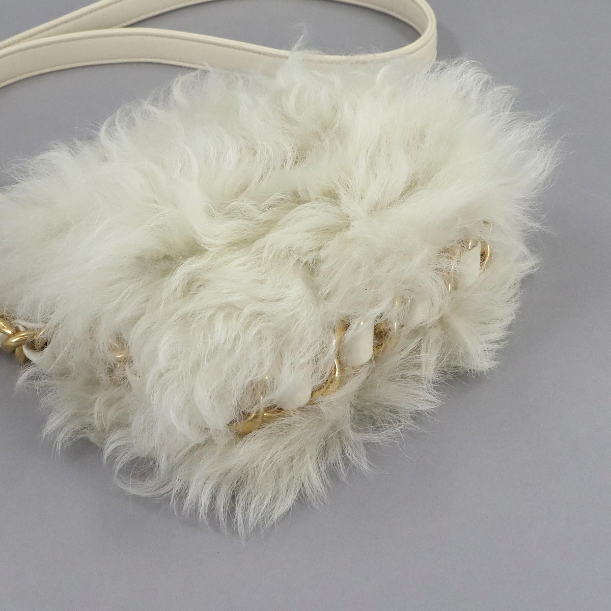 Fur Chain Shoulder Bag Shearling White Purse