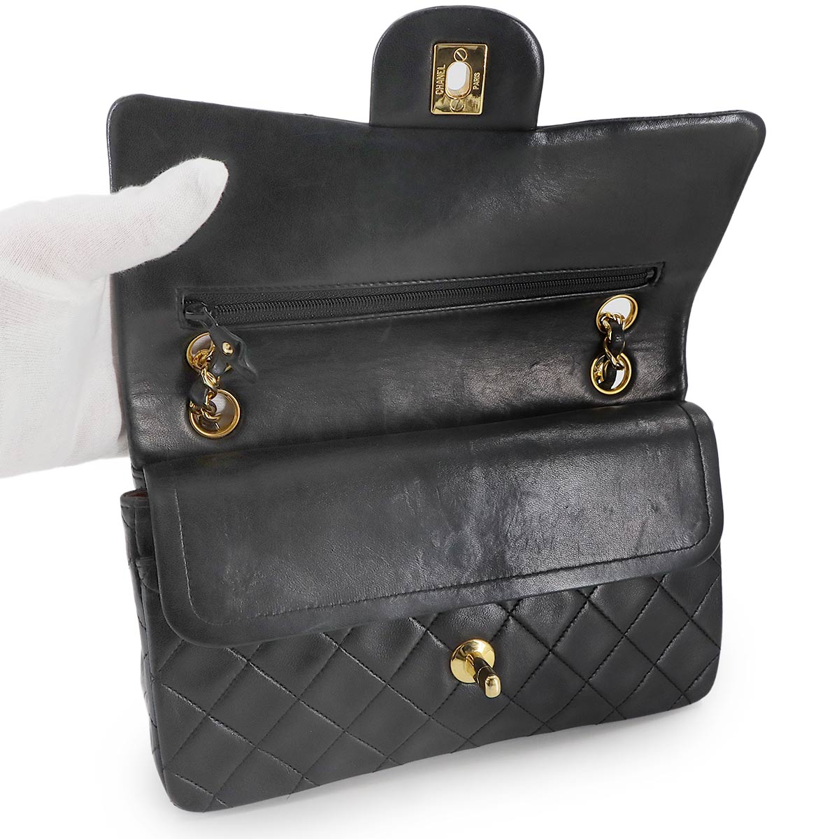 Matelasse 23 Chain Shoulder Bag Leather Black A01113 Vintage