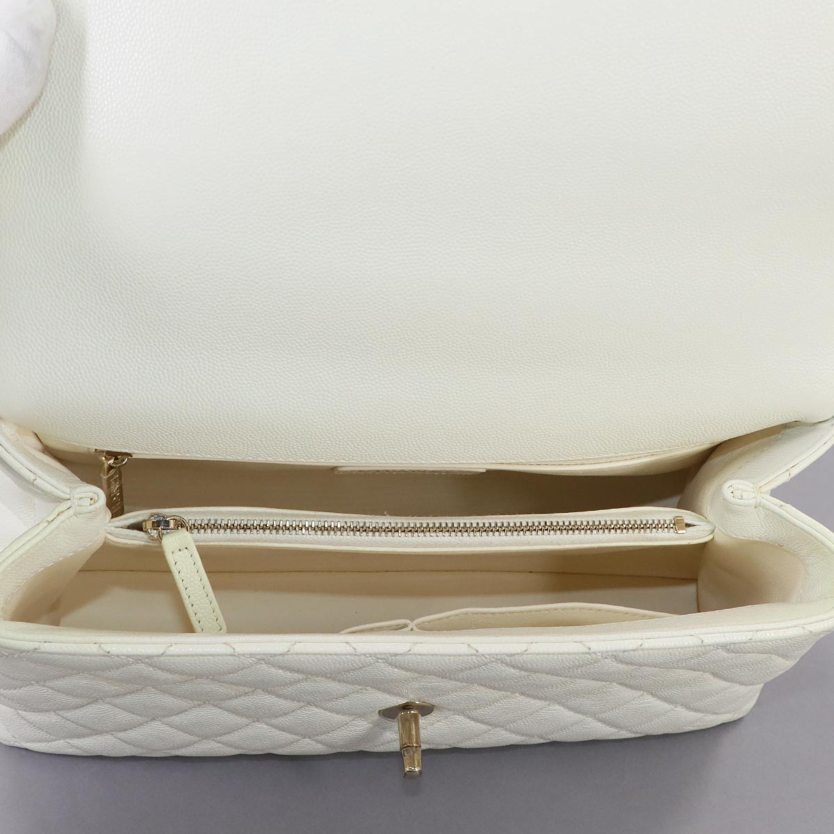 Coco Handle Matelasse Hand Shoulder Bag Leather White A92991