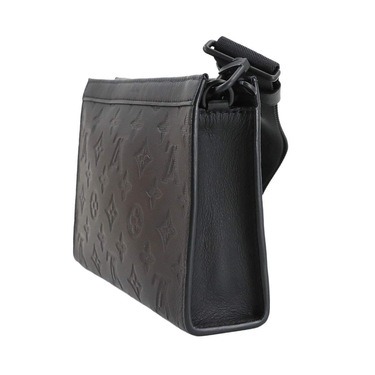 Monogram Shadow Gaston Wearable Wallet Shoulder M81115