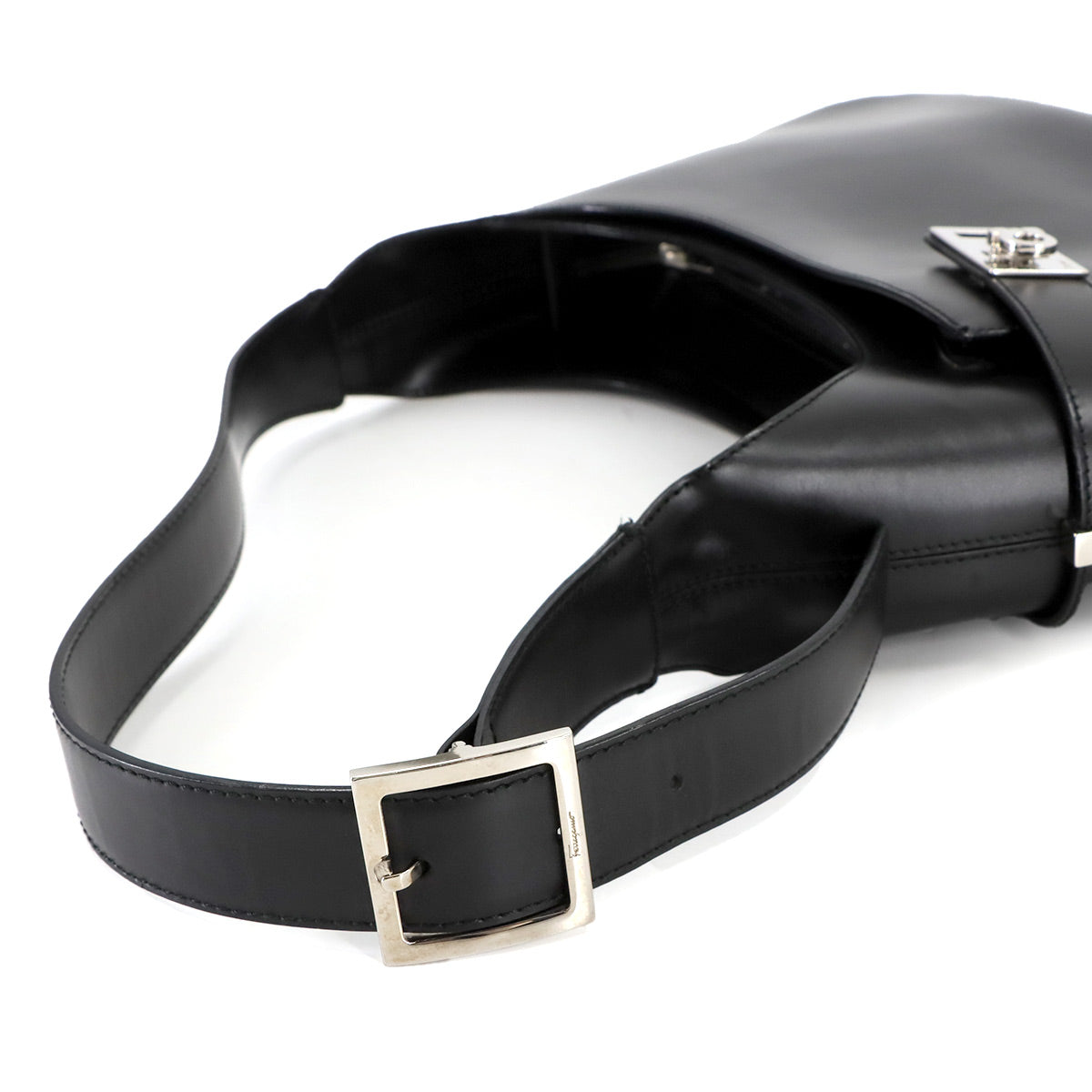 Gancini Shoulder Bag Leather Black AQ-21 0170