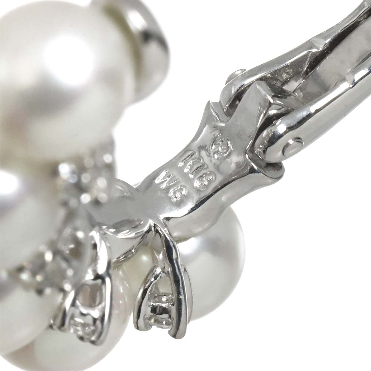 Akoya Pearl 6.2-6.0mm Diamond 0.13ct/0.13ct Earrings 18K WG 750