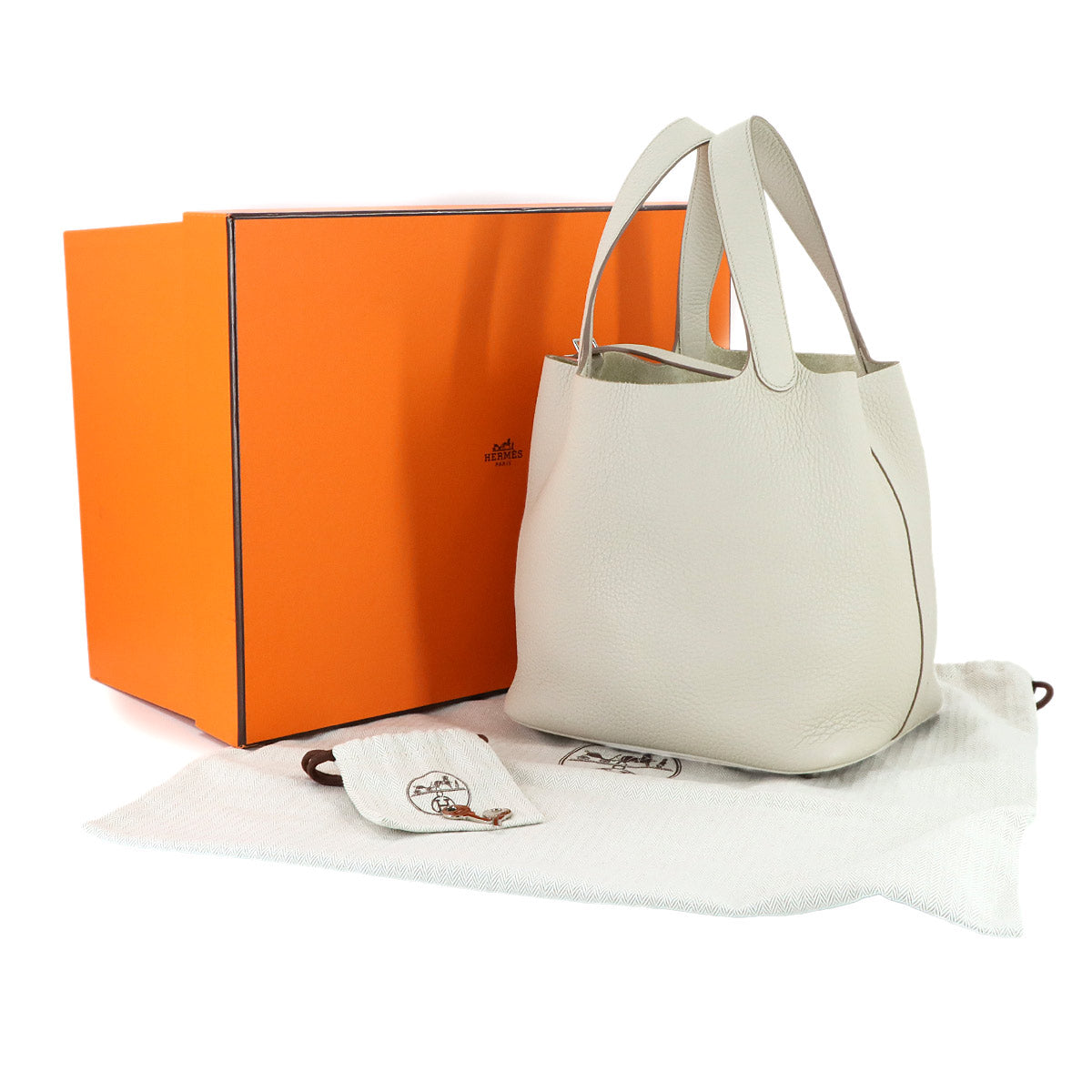 Picotin Lock MM Hand Bag Taurillon Clemence Beton Purse