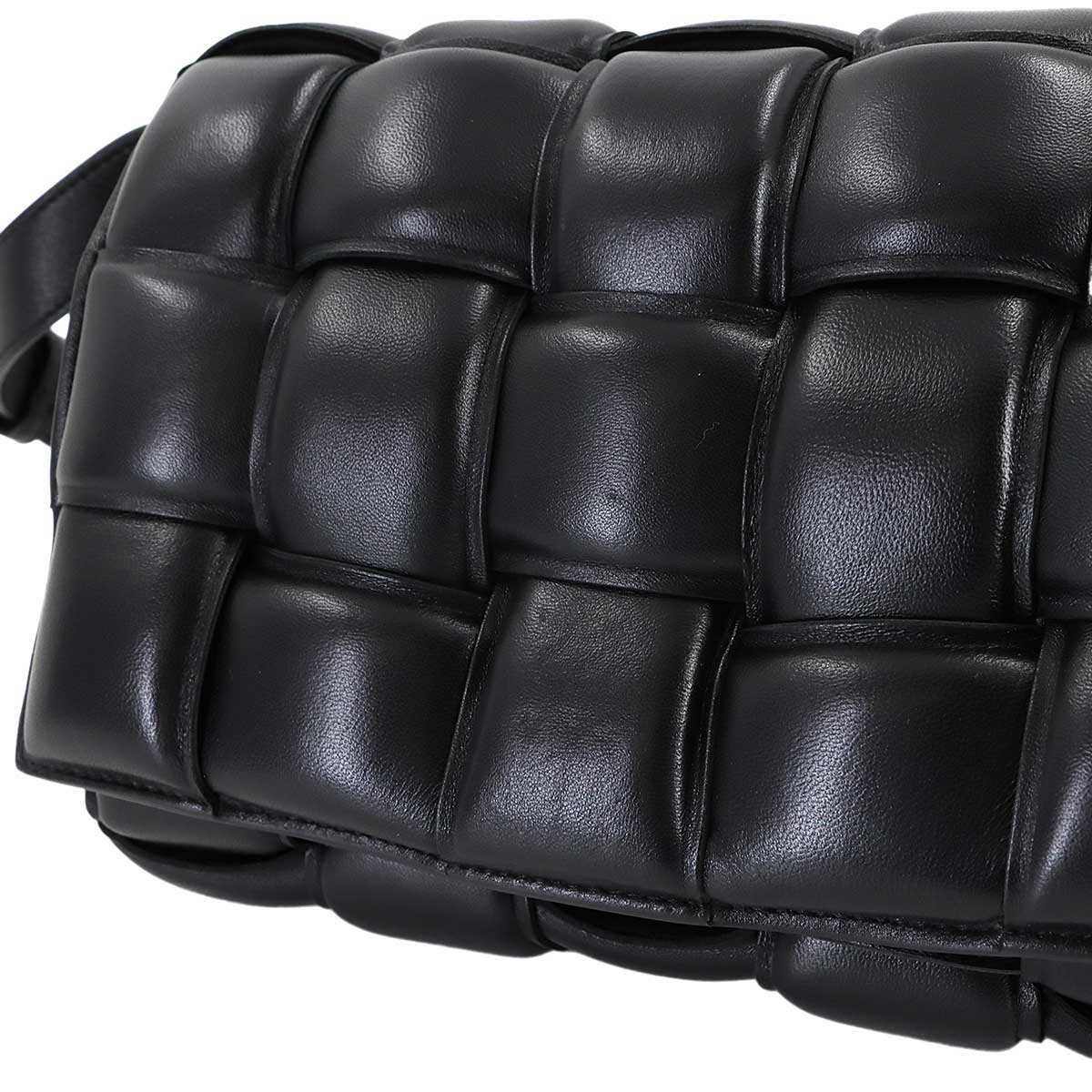 Intrecciato Padded Cassette Shoulder Bag Black 591970