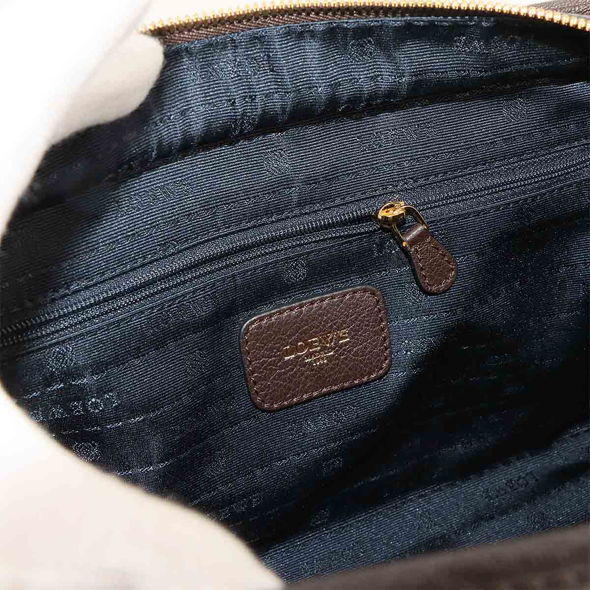 Amazona 28 Hand Bag Leather Brown Anagram Purse