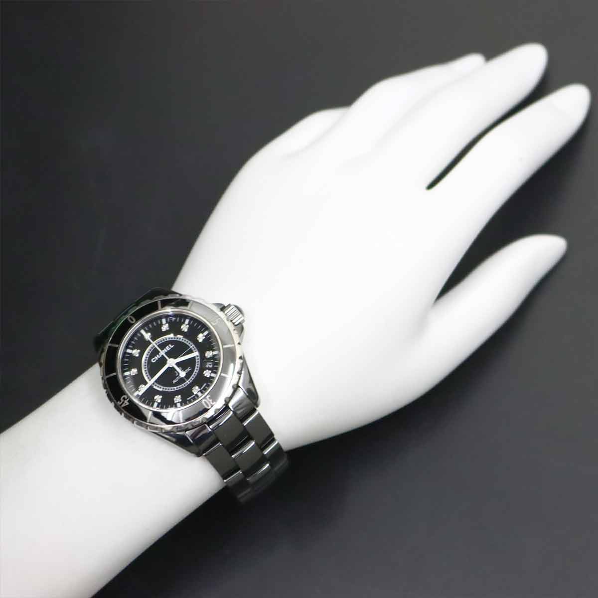 J12 H1626 38mm 12P Diamond Automatic Black Dial Mens Watch