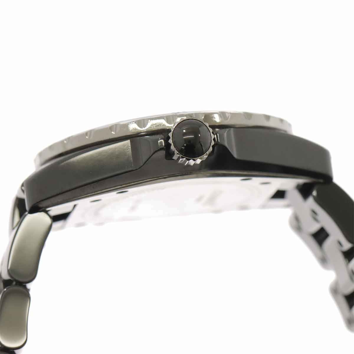 J12 H1626 38mm 12P Diamond Automatic Black Dial Mens Watch