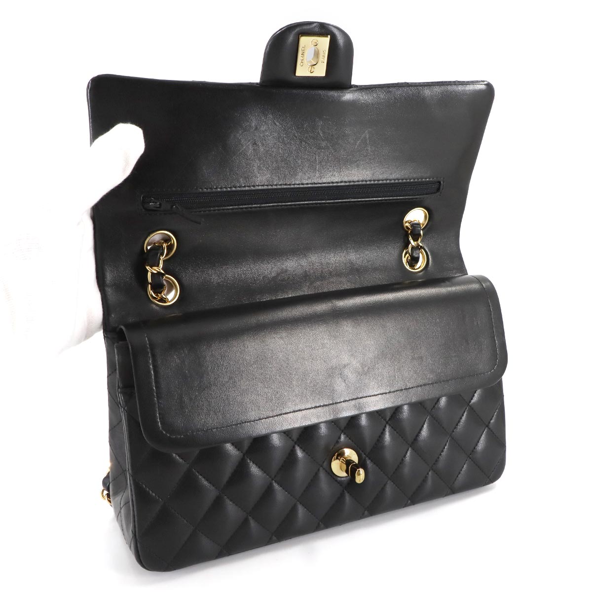 Matelasse 25 Chain Shoulder Bag Leather Black A01112 11.12