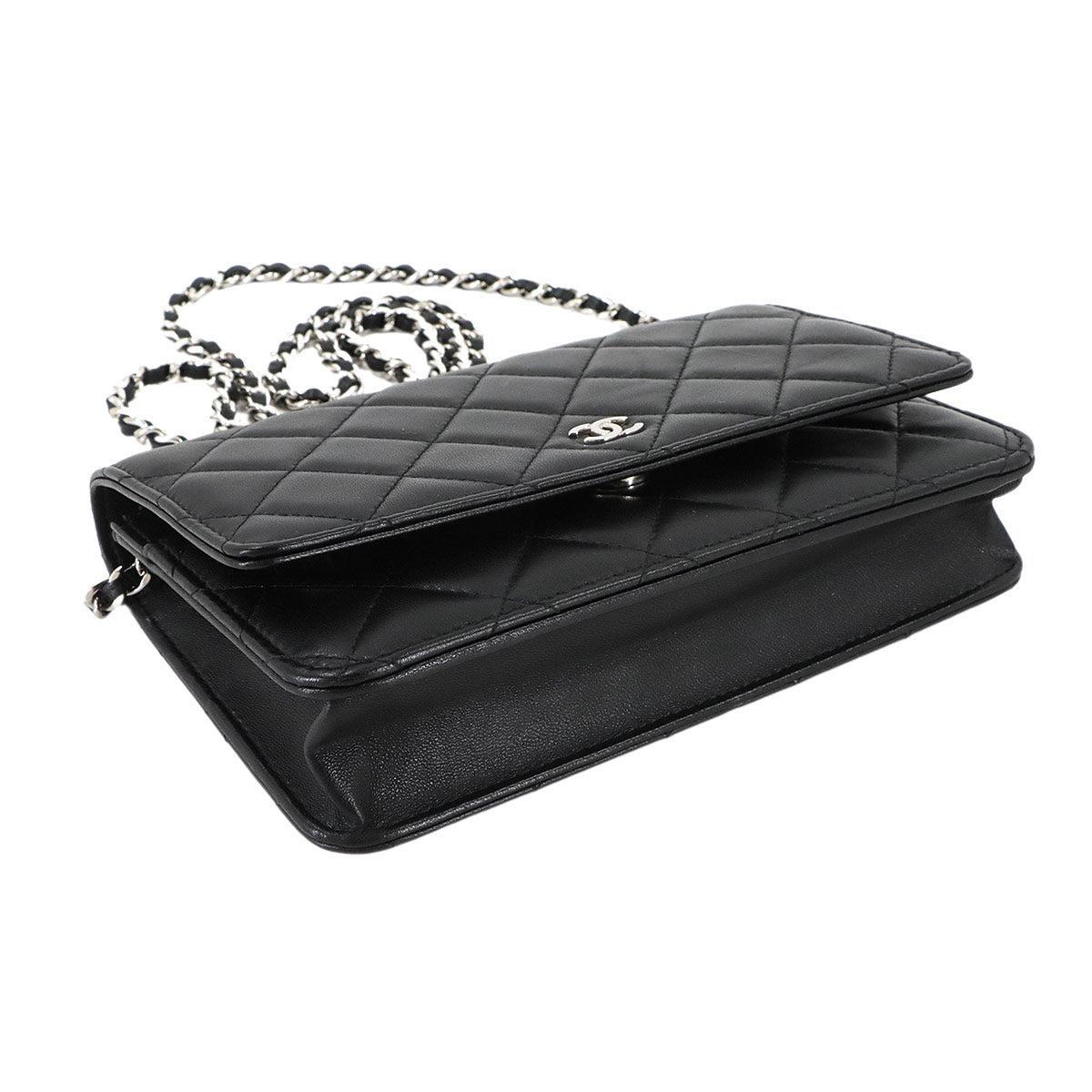 Matelasse Classic Chain Wallet Leather Black AP0250
