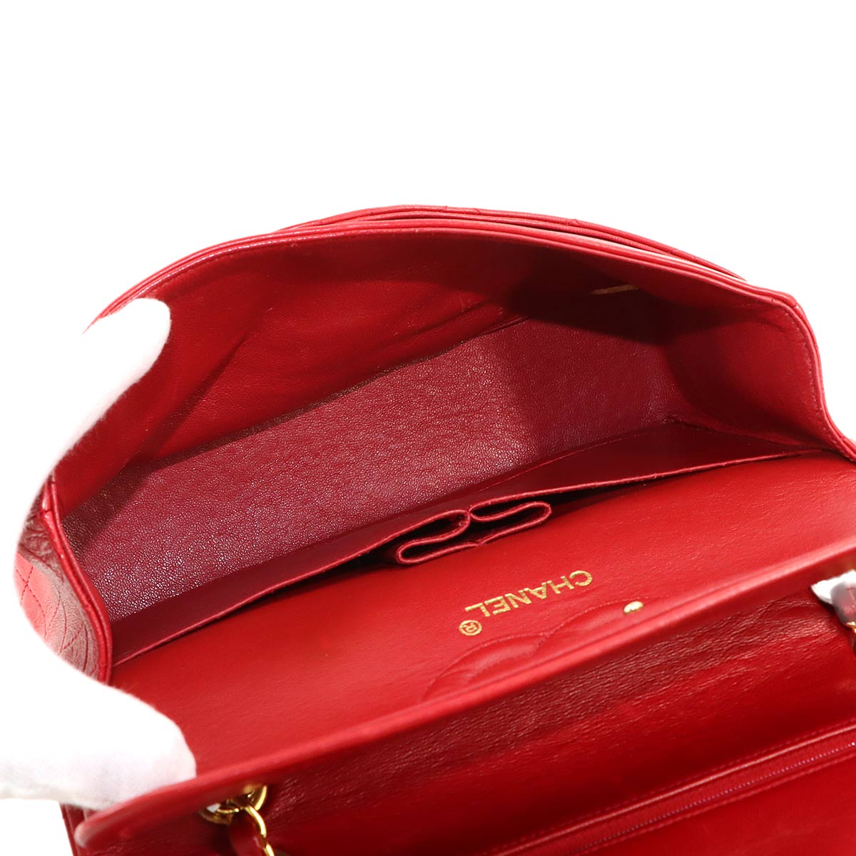 Matelasse 25 Chain Shoulder Bag Leather Red A01112 11.12