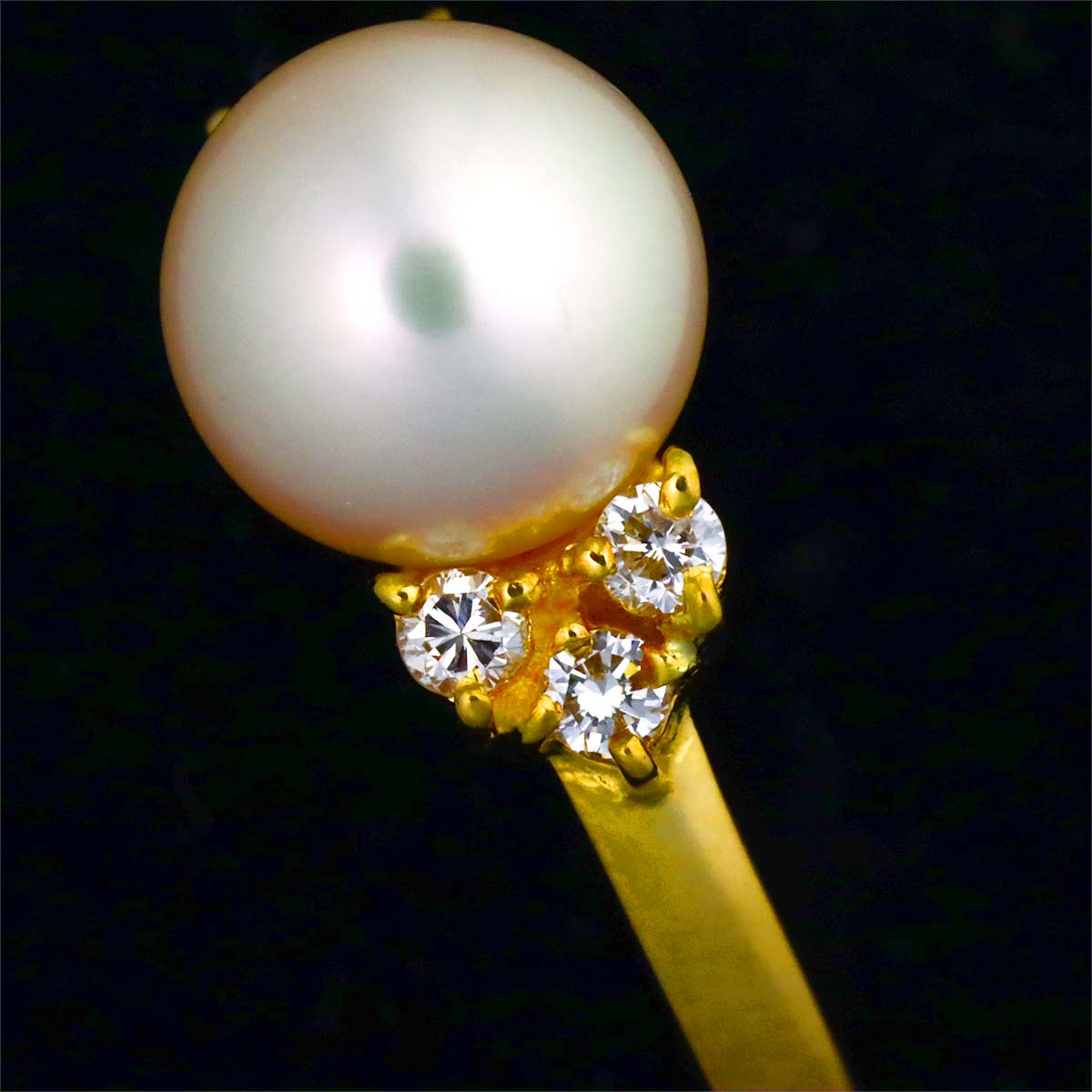Akoya Pearl 8.2mm Diamond Ring 18K YG 750 Size5.5-5.75(US)