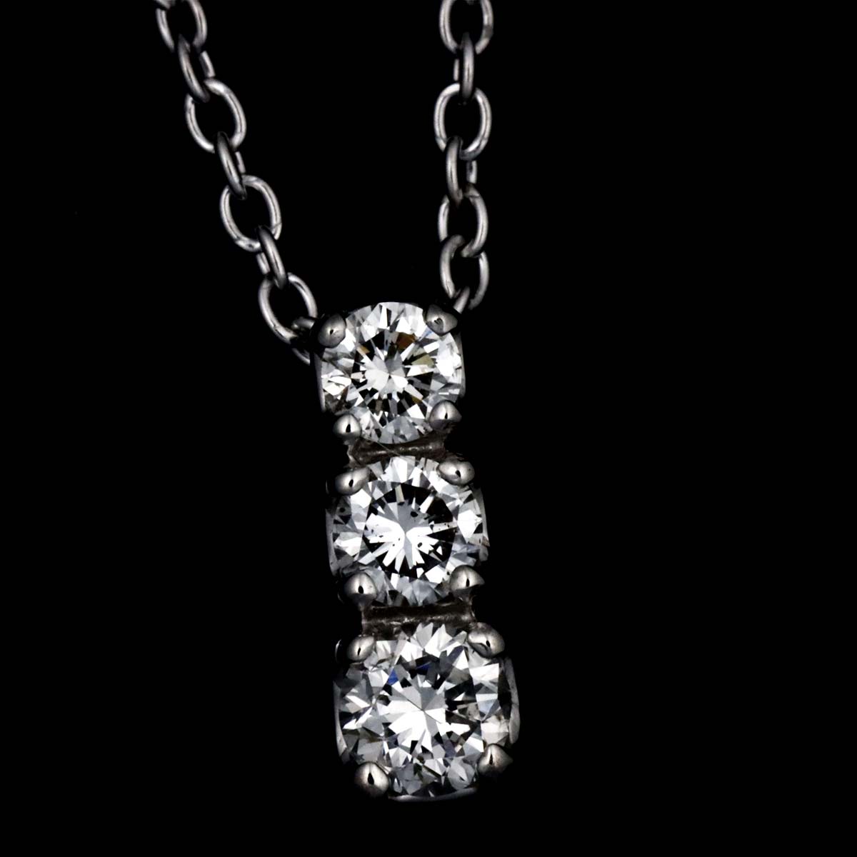 Diamond 0.22ct Necklace 18K White Gold 750