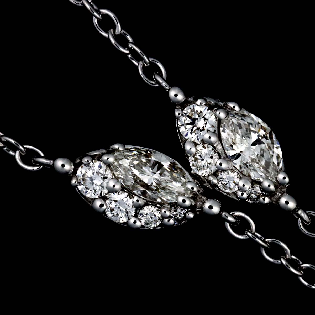 Diamond Necklace 18K WG 750