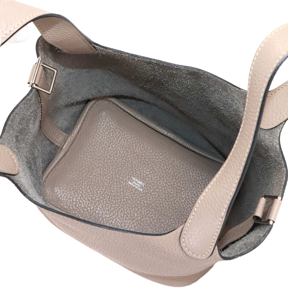 Picotin Lock PM Hand Bag Taurillon Clemence Gris tourterelle