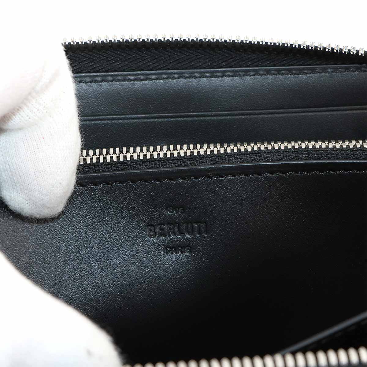 Calligraphy Itauba Long Wallet Venezia Leather Nero grigio