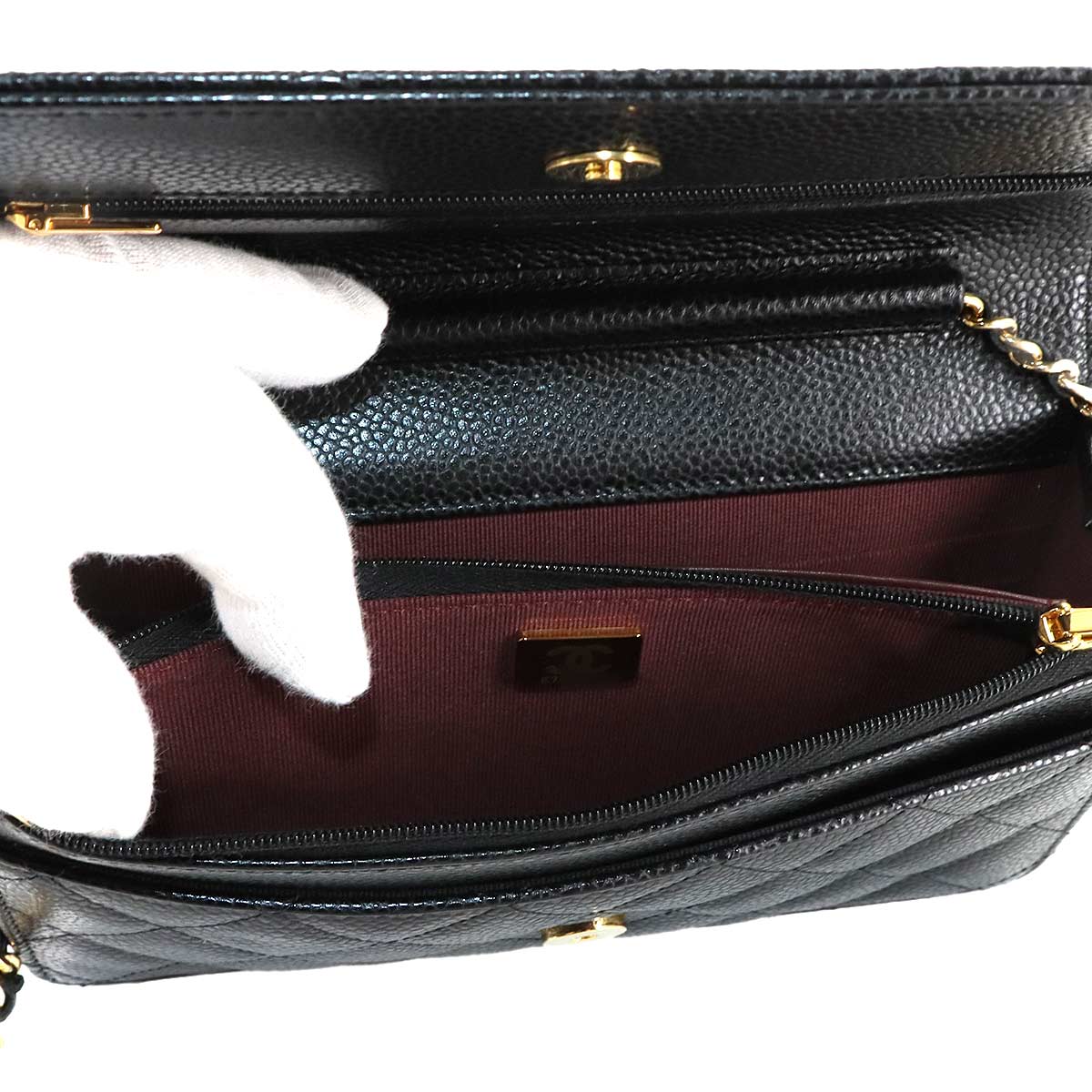 Matelasse Classic Chain Wallet Leather Black AP0250