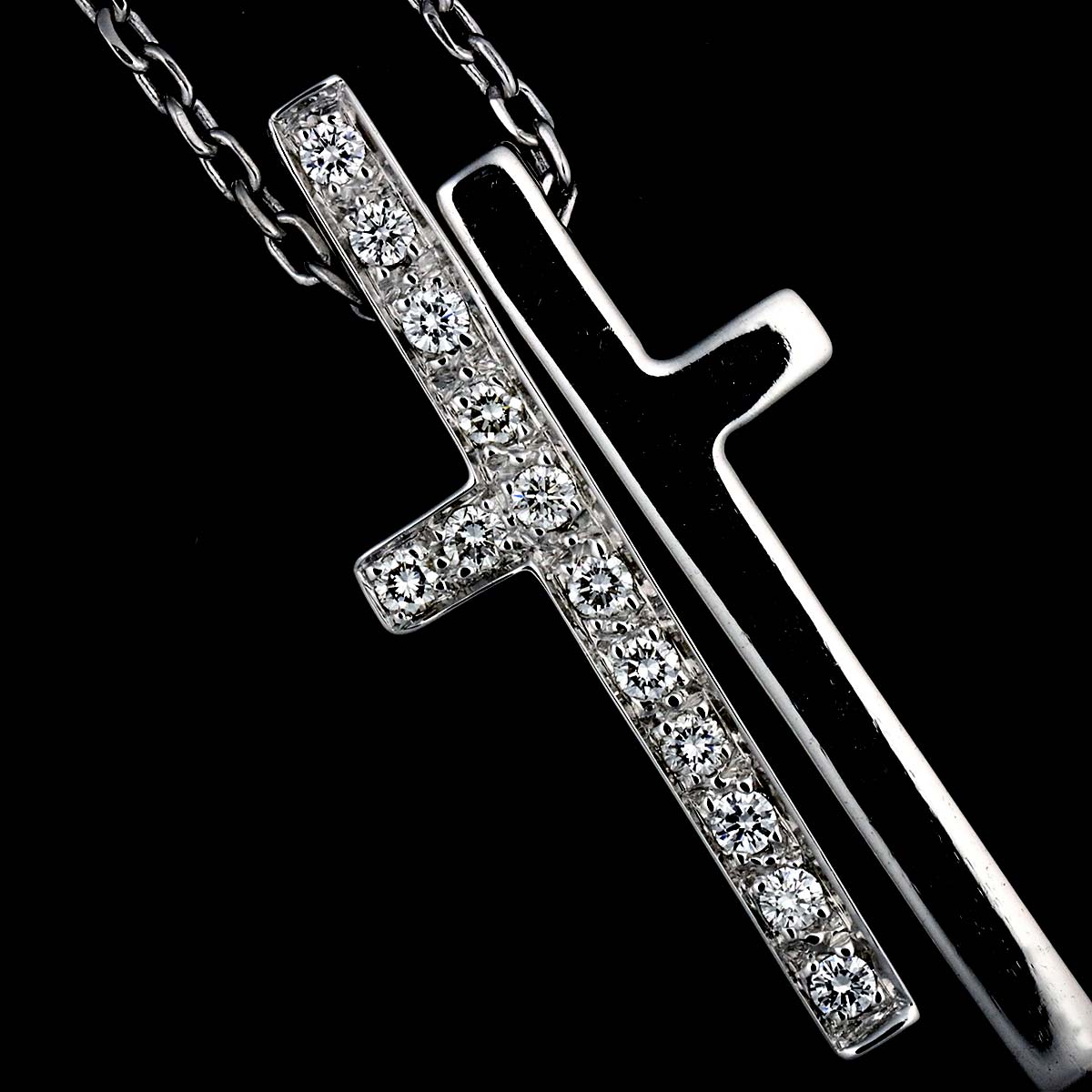 Separate Cross Diamond Necklace 18K White Gold 750
