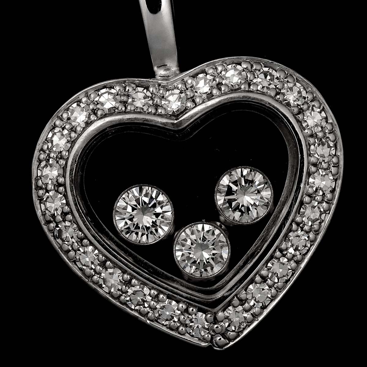 Happy Diamond Heart Necklace 18K White Gold 750