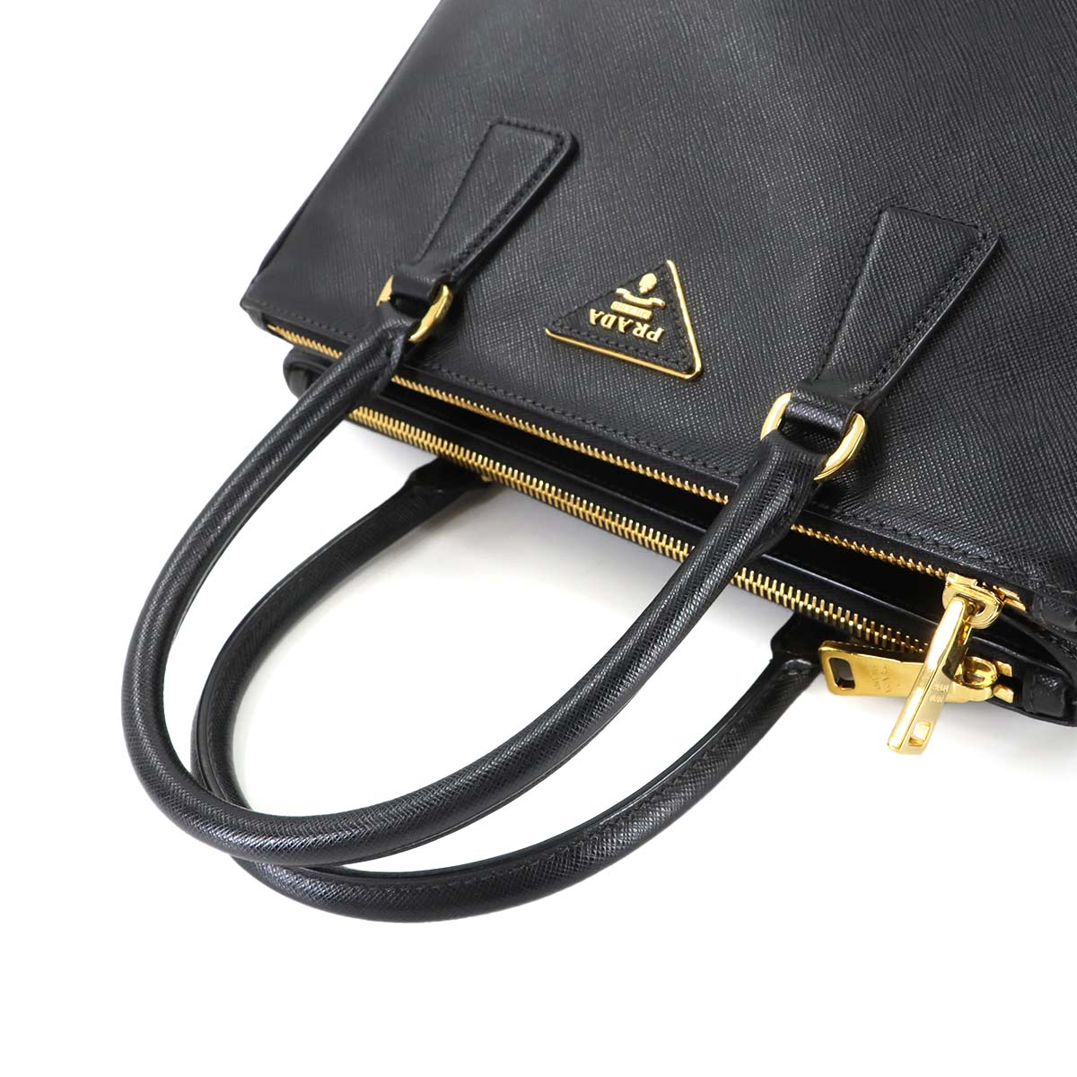 Galleria Medium Hand Shoulder Bag Saffiano Leather Black 1BA863