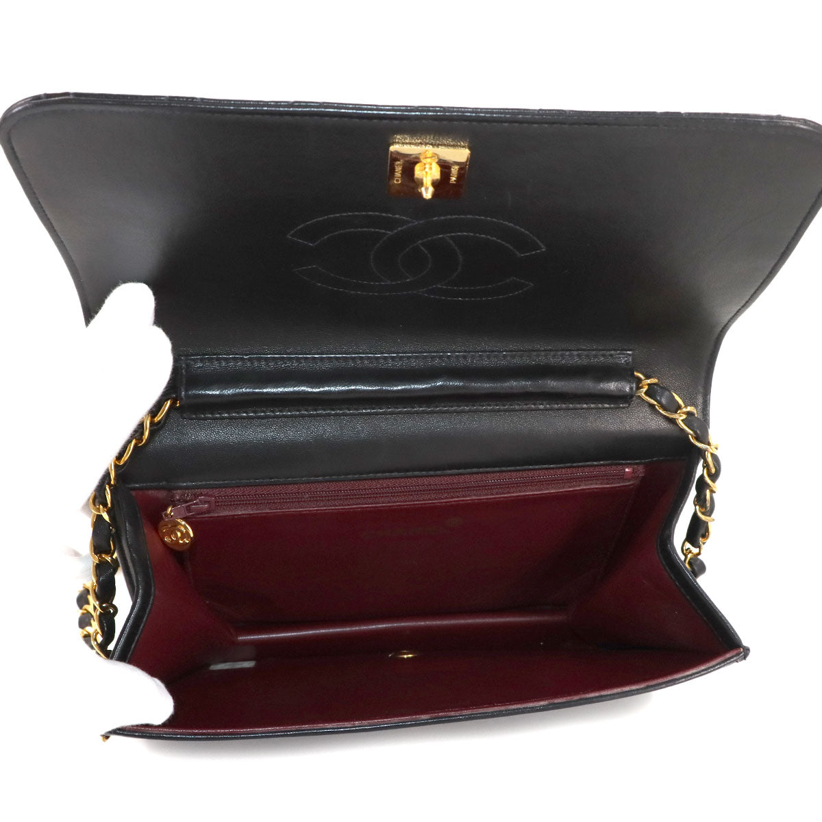 Matelasse Chain Shoulder Bag Leather Black A03568 Vintage