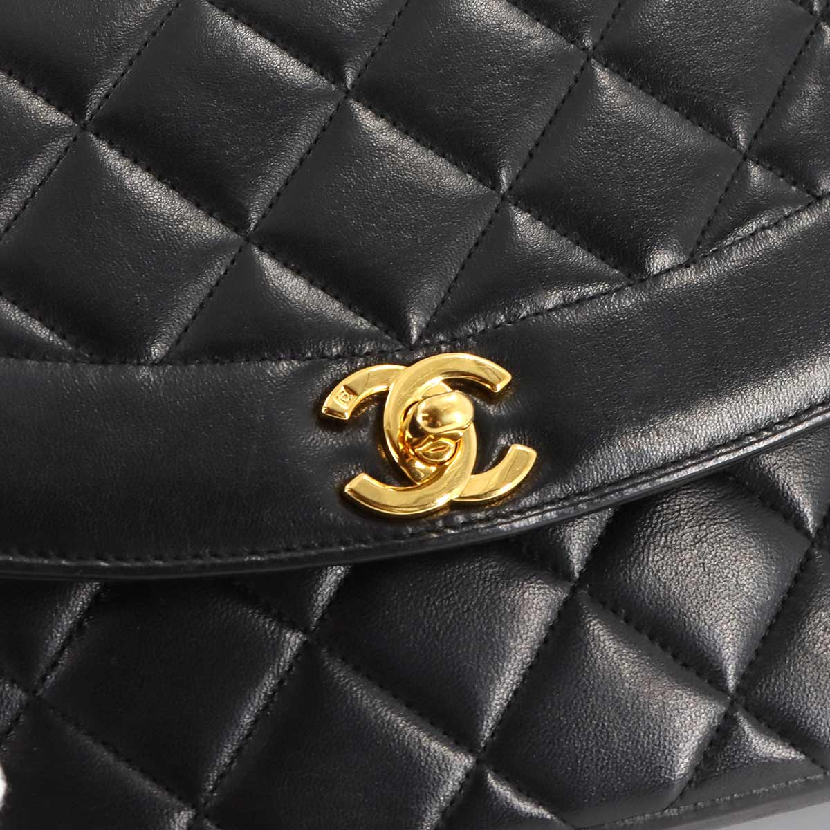 Diana Matelasse Chain Shoulder Bag Leather Black Purse