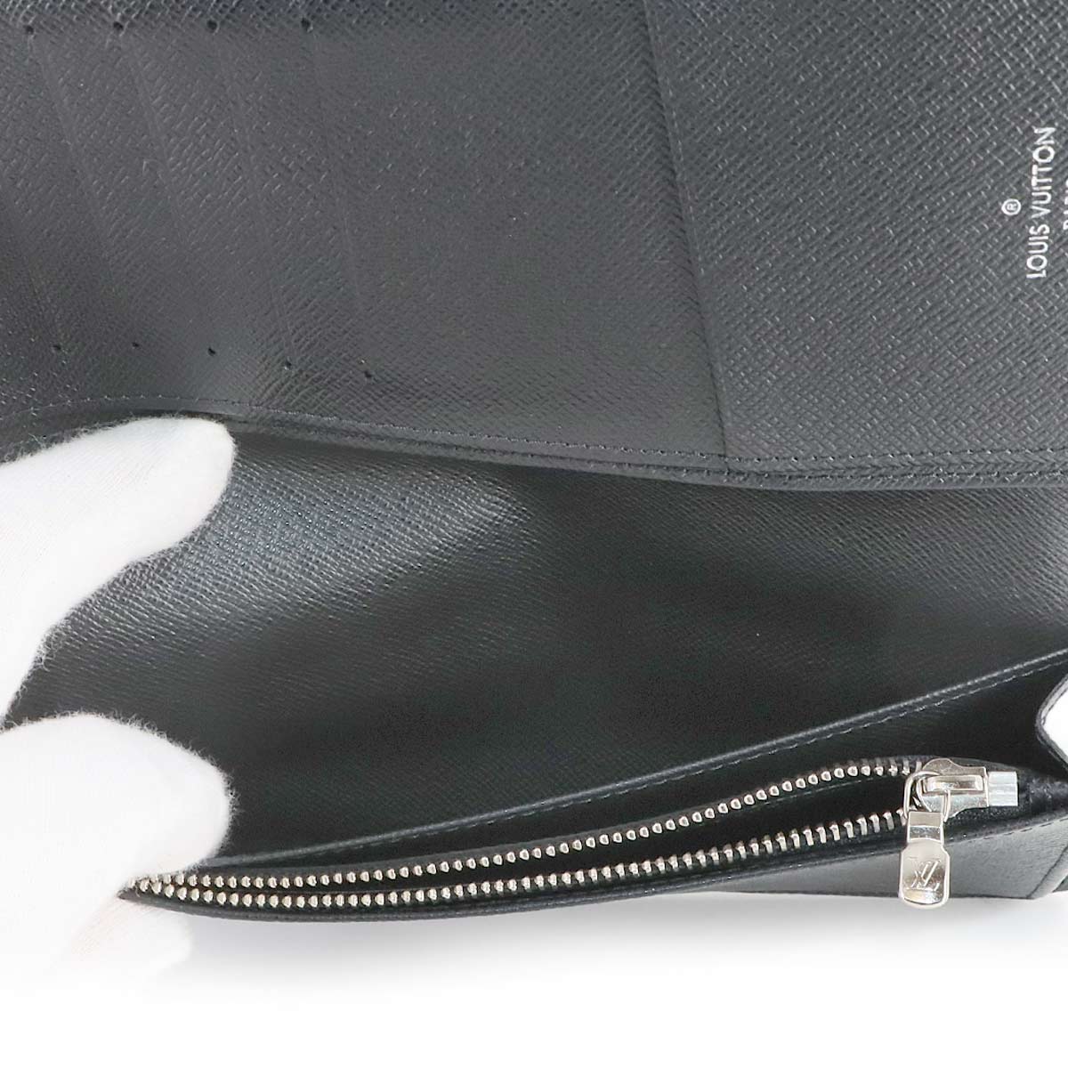 Damier Graphite Brazza Long Wallet Gray N62665 Purse