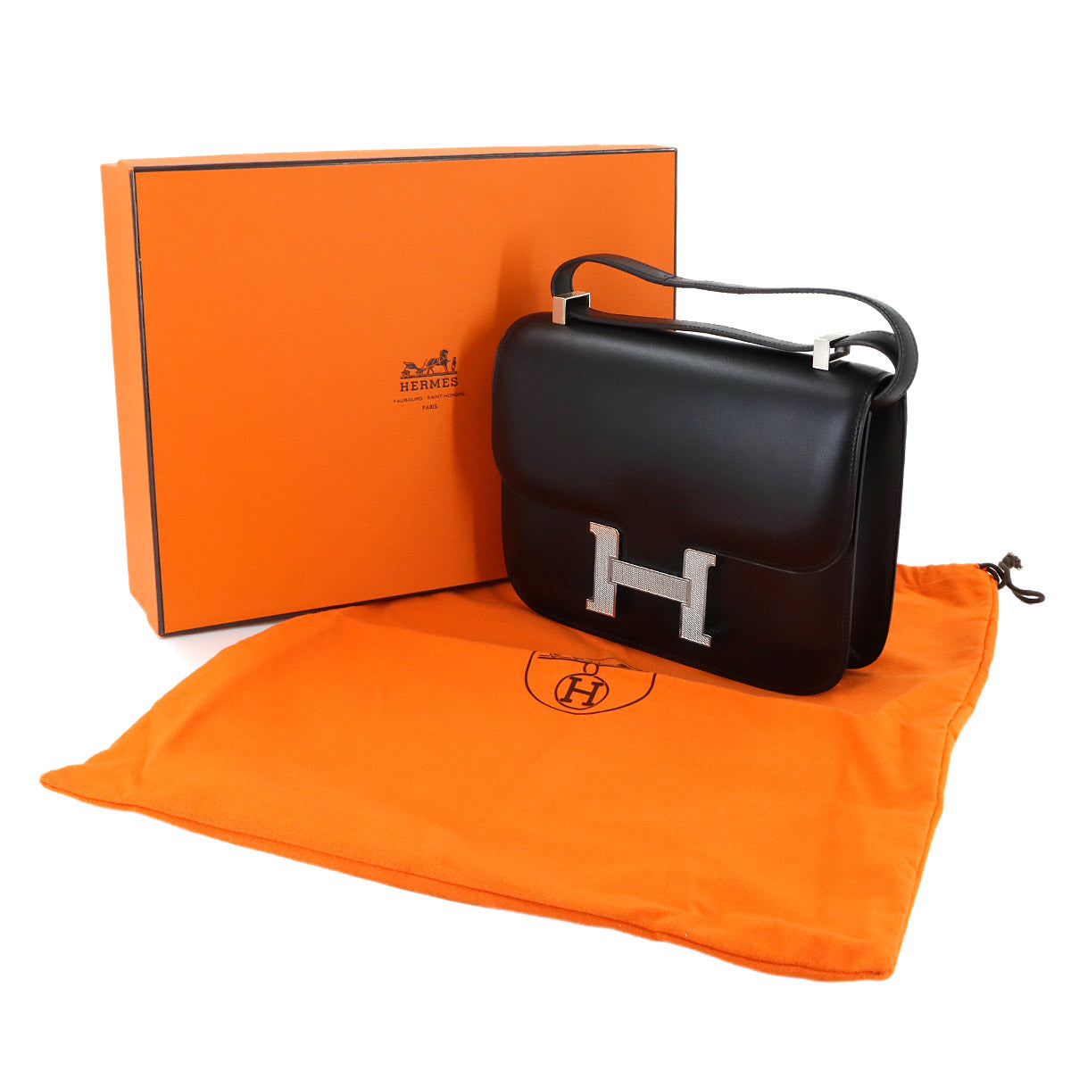 Constance 23 Shoulder Bag Box Calf Leather Black Guilloche