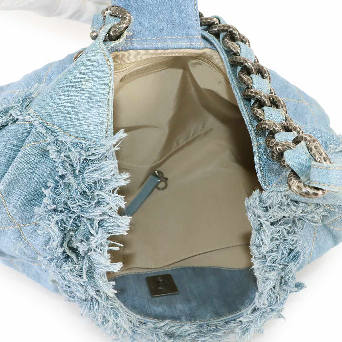 Denim Chain Shoulder Bag Blue A90720 Purse