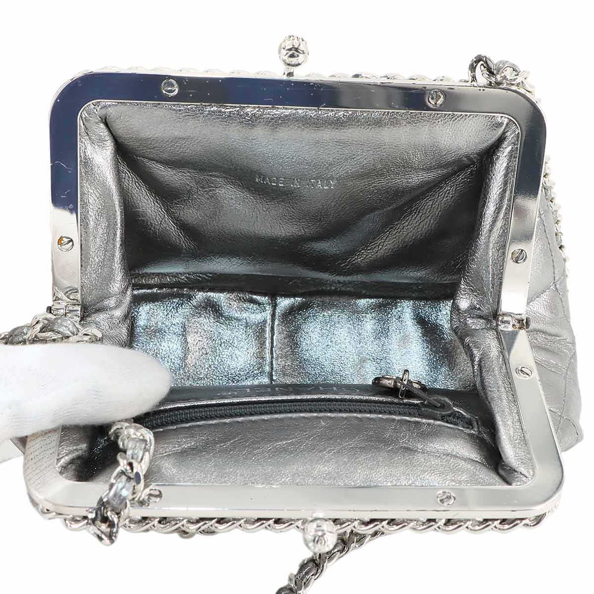 Matelasse Chain Shoulder Bag Leather Silver Vintage