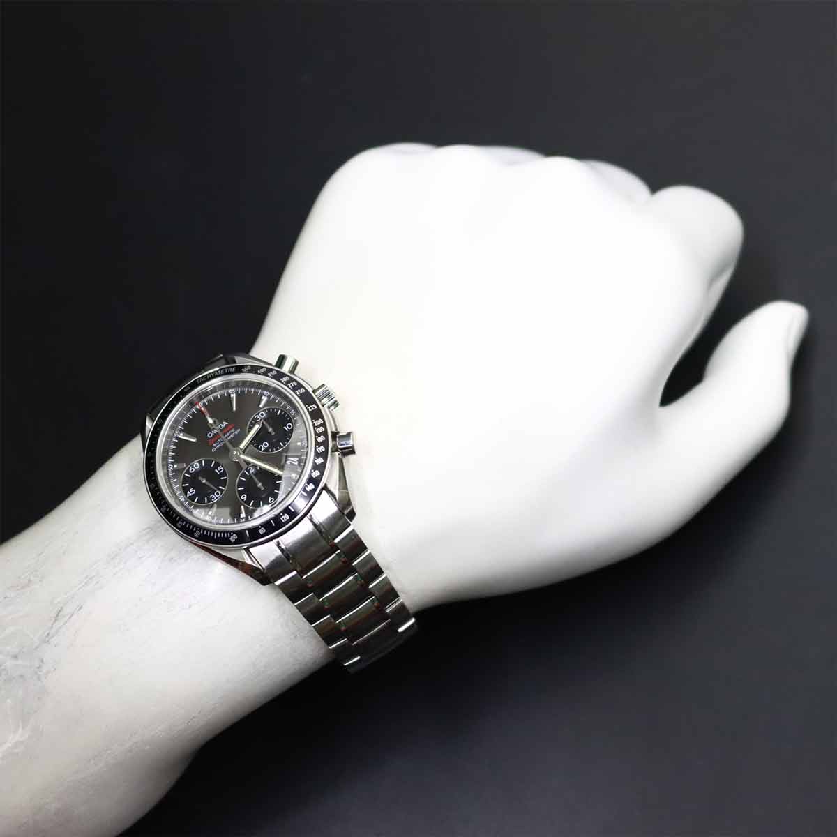 Speedmaster Date 323 30 40 40 06 001 Gray Black Dial Mens