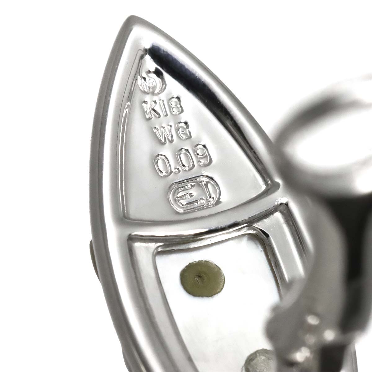 Akoya Pearl MOP Diamond 0.09/0.09ct Earrings Clip on 18K WG