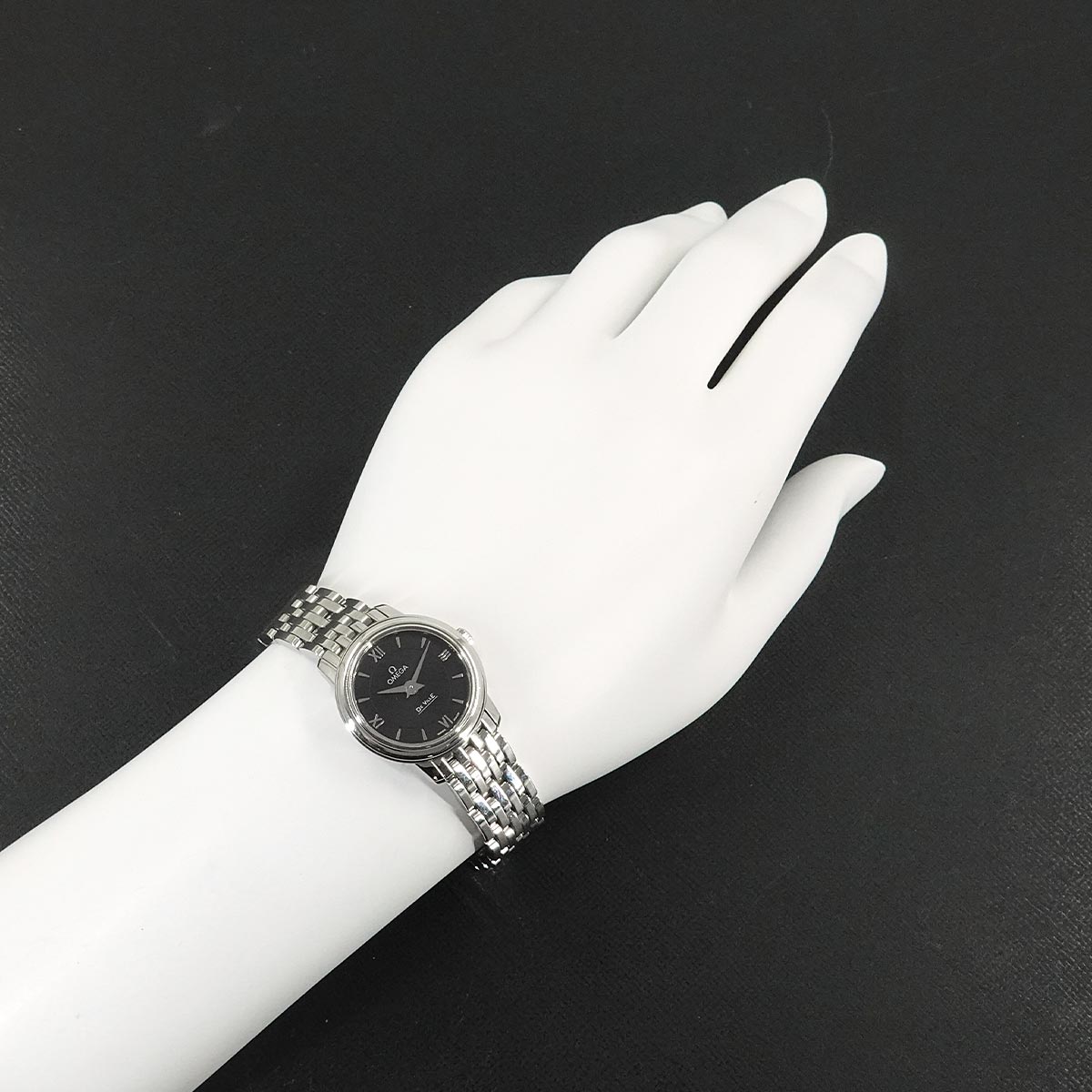 De Ville Prestige 424.10.24.60.01.001 Black Dial Ladies Watch