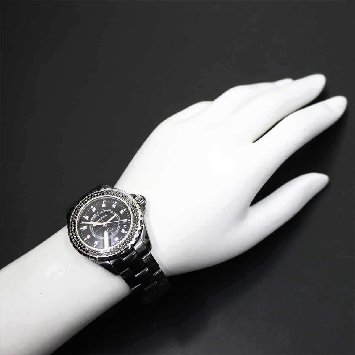 J12 H1626 38mm 12P Diamond Automatic Black Dial Mens Watch