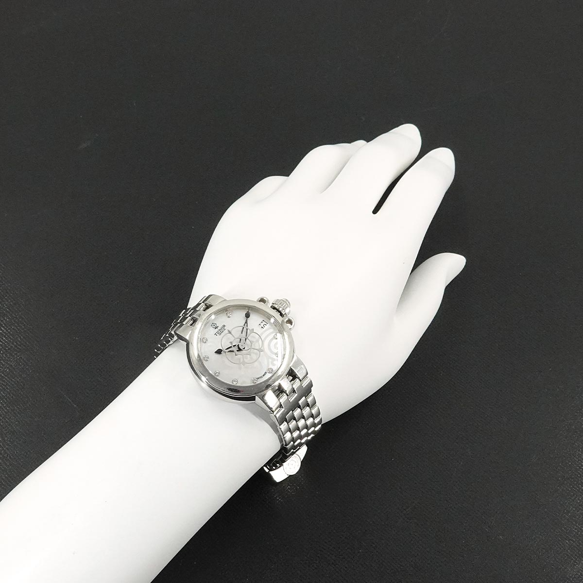 Clair De rose 35700 Automatic White Shell Dial Ladies Watch