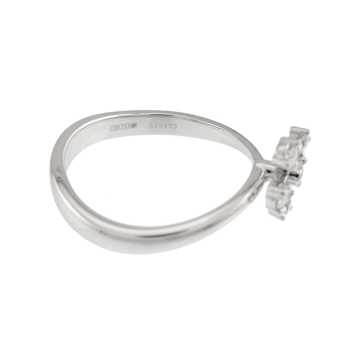 Diamond Flower Ring 18K WG 750 Size5.5-5.75(US)