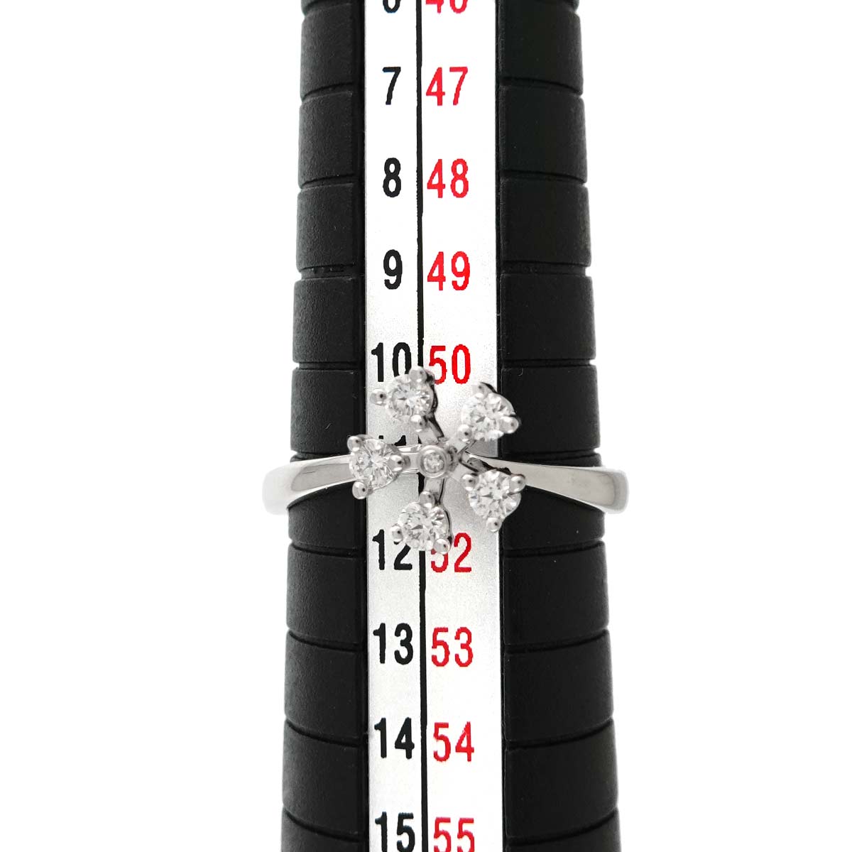 Diamond Flower Ring 18K WG 750 Size5.5-5.75(US)