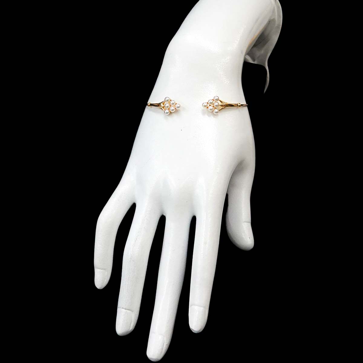 Baby Pearl 3.3mm Bangle Bracelet 18K YG 750