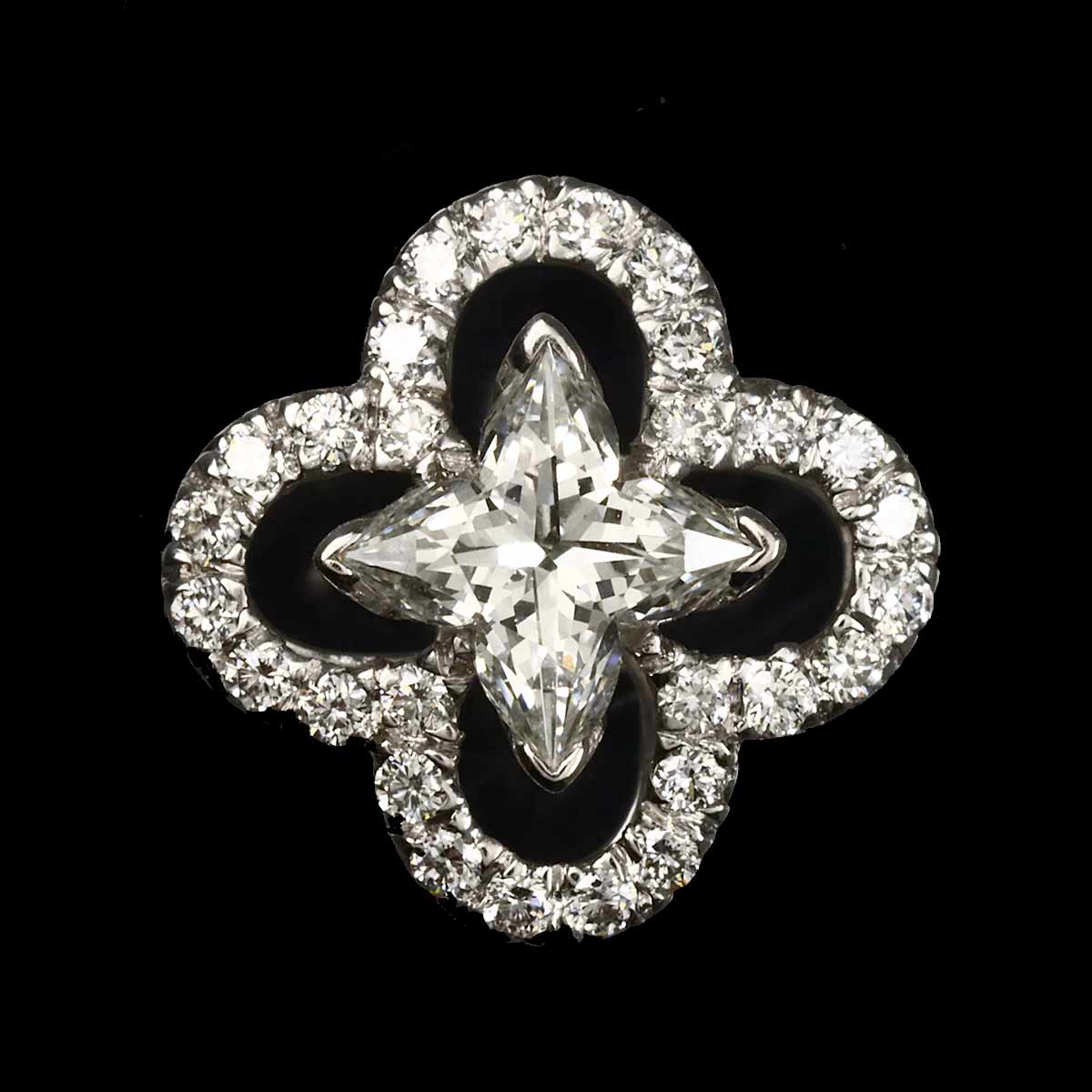 Diamond Earring Pierced 18K WG 750 One Piece only