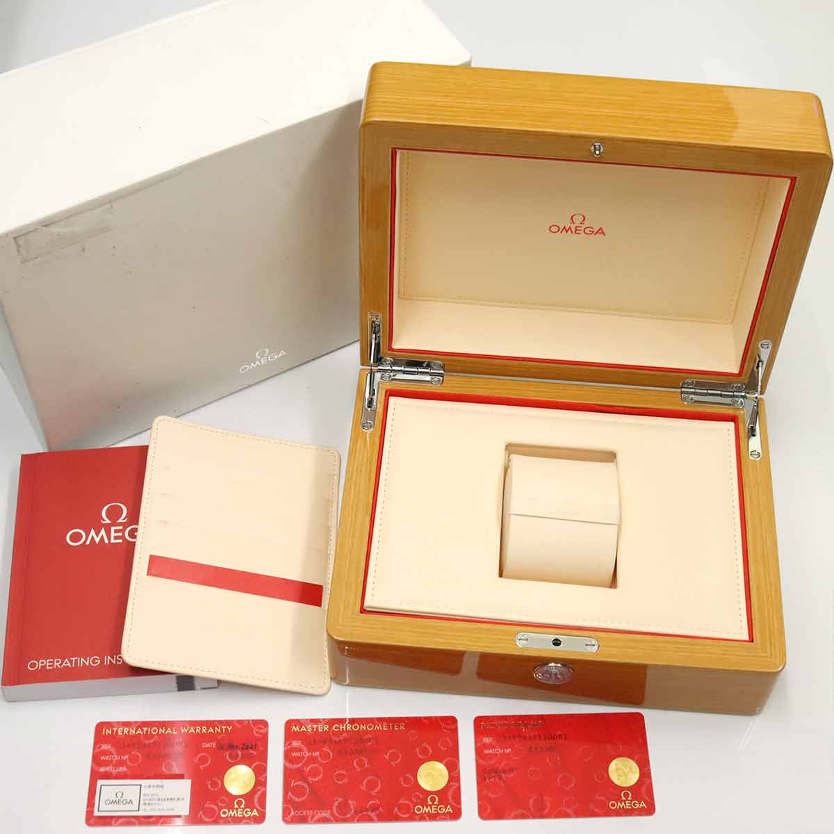 Seamaster 300 Master Chronometer 234 92 41 21 10 001 375BG