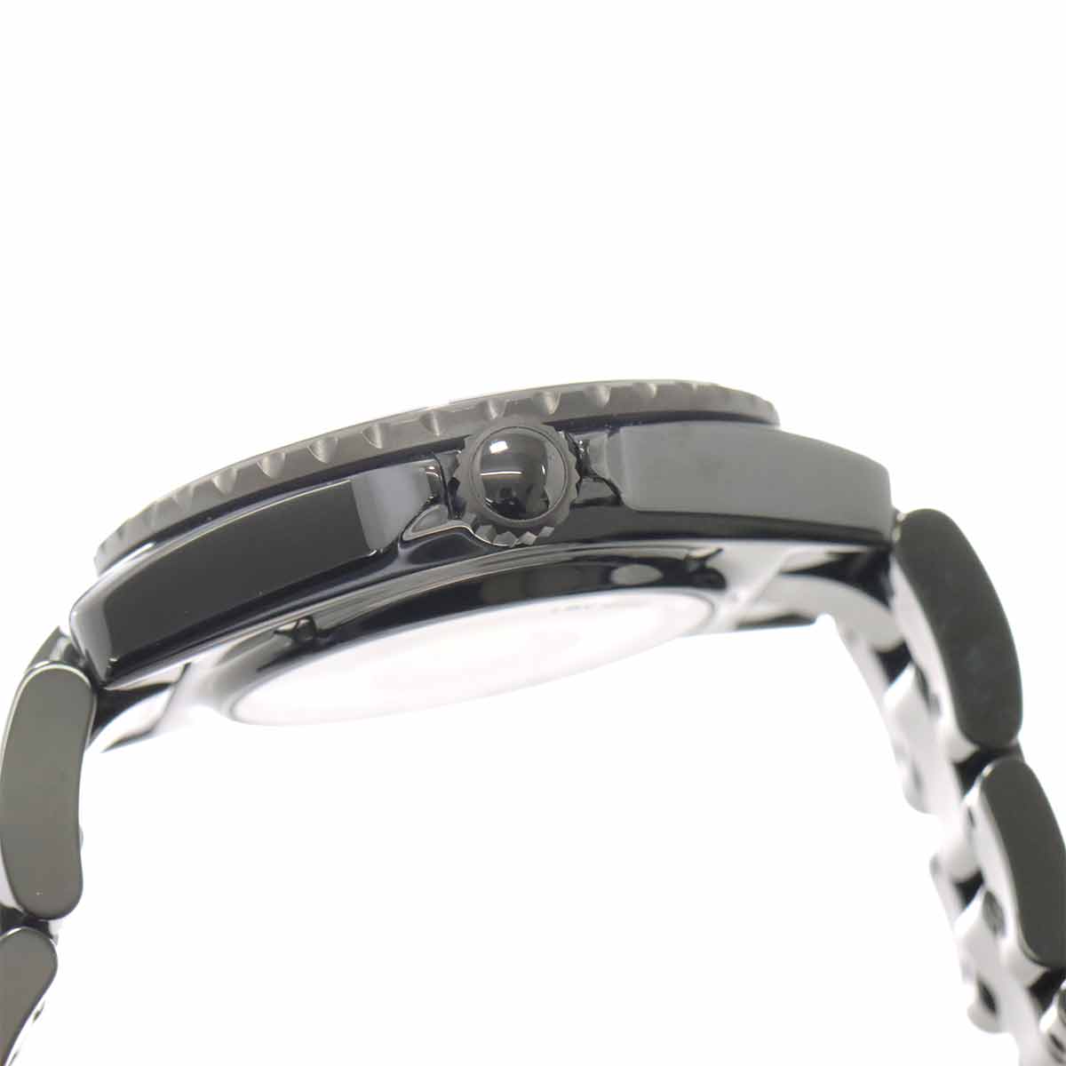 J12 38mm Wanted de Chanel H7418 Ceramic Automatic Black Dial