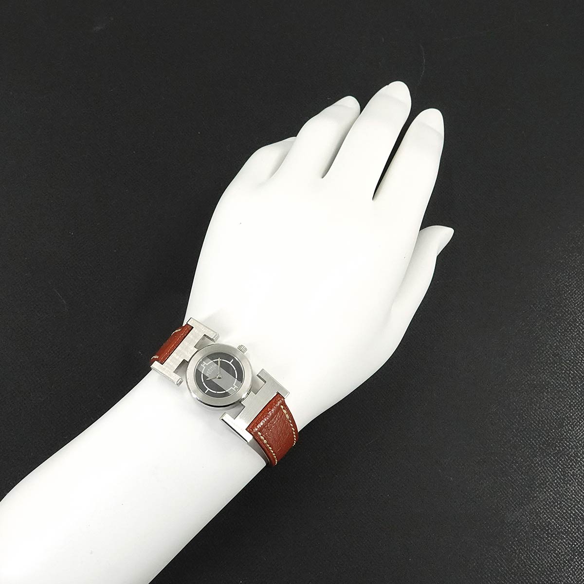 Paprika PA1.210 Vintage Ladies Watch Black Dial Quartz