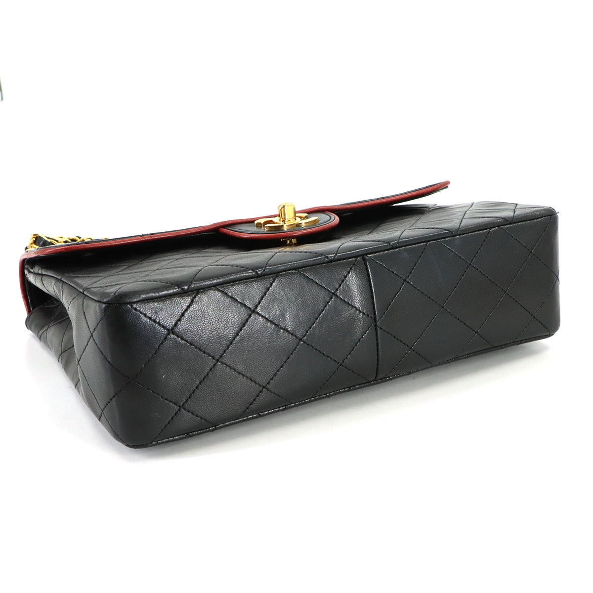 Matelasse Chain Shoulder Bag Leather Black Vintage
