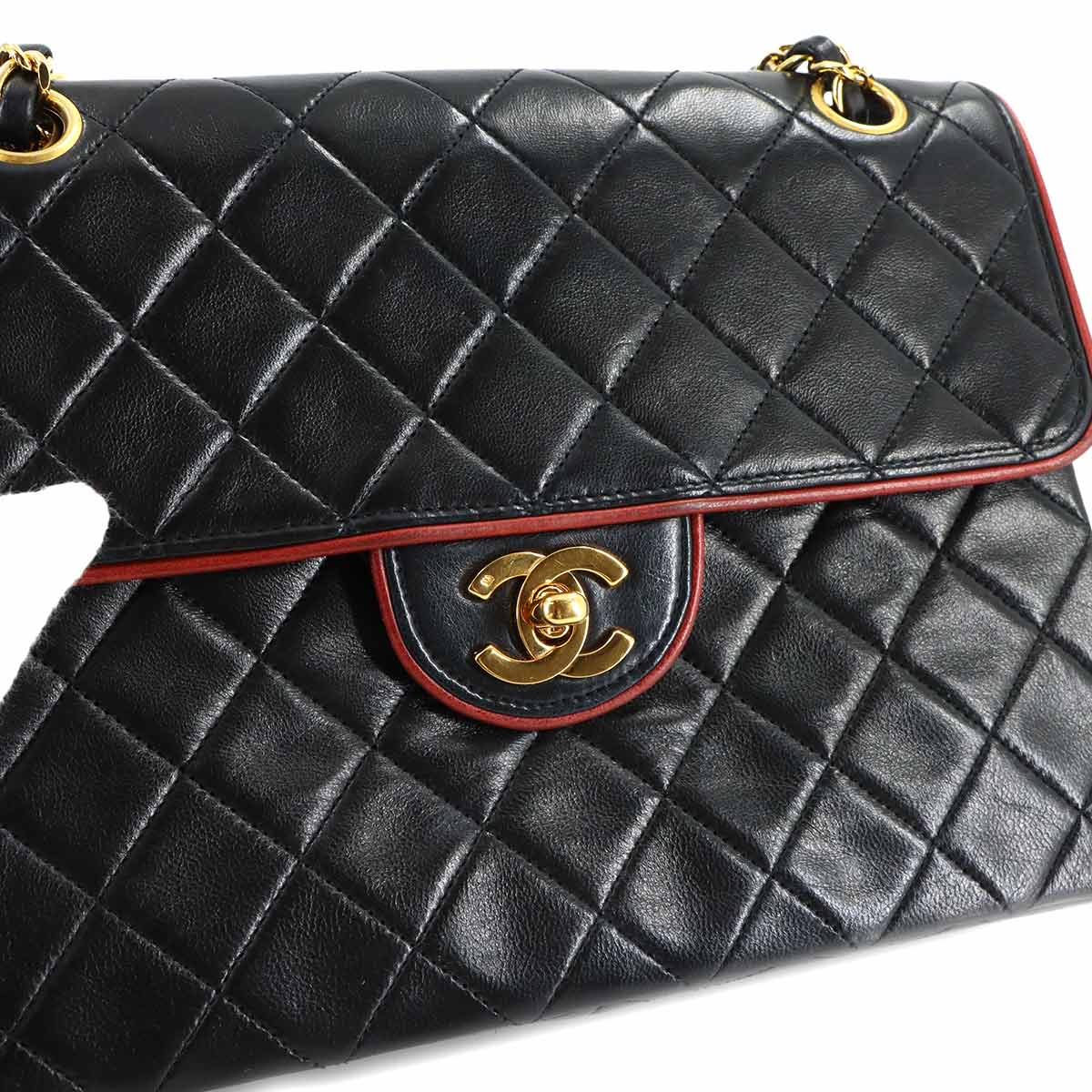 Matelasse Chain Shoulder Bag Leather Black Vintage