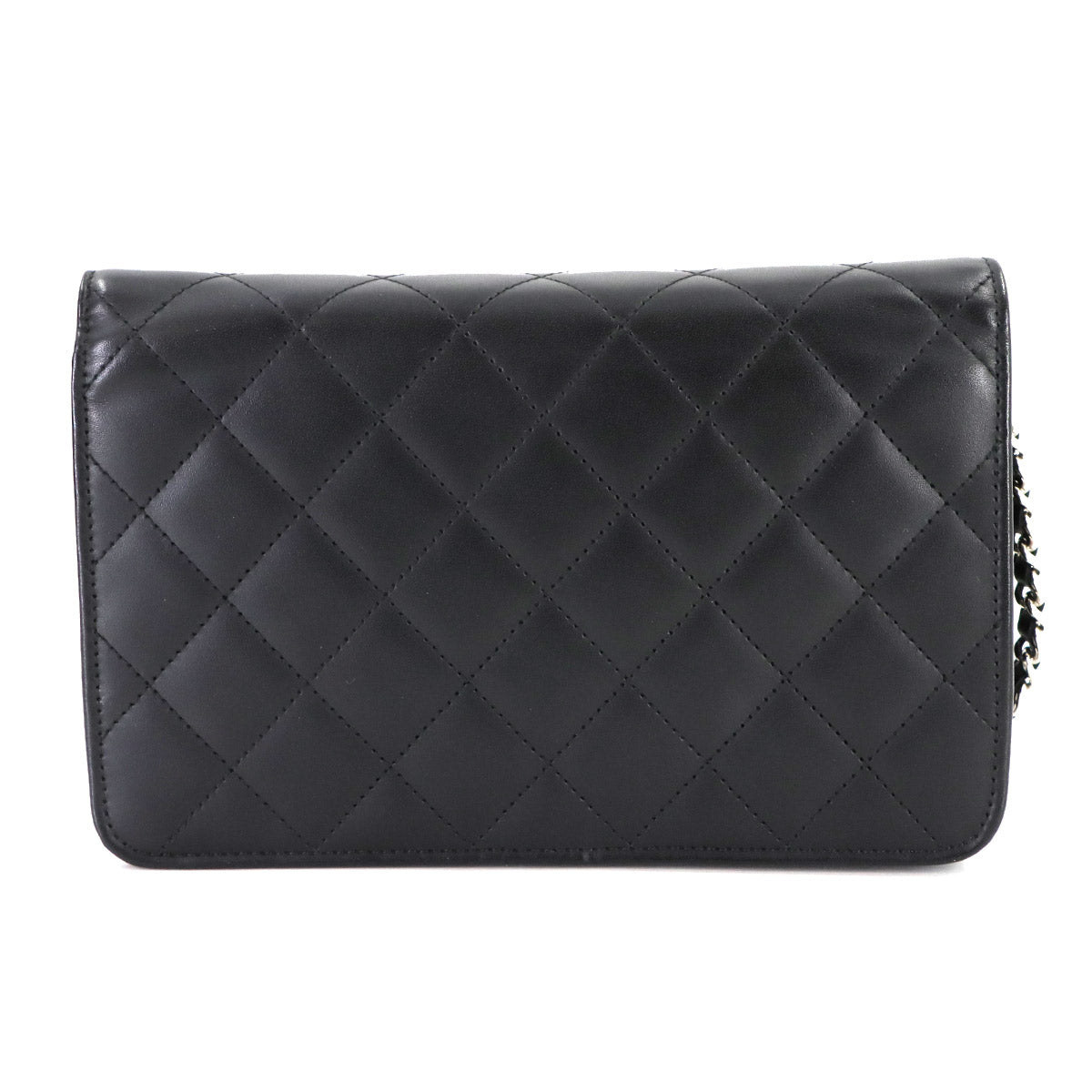 Cambon Line Chain Long Wallet Leather Enamel Black A46646