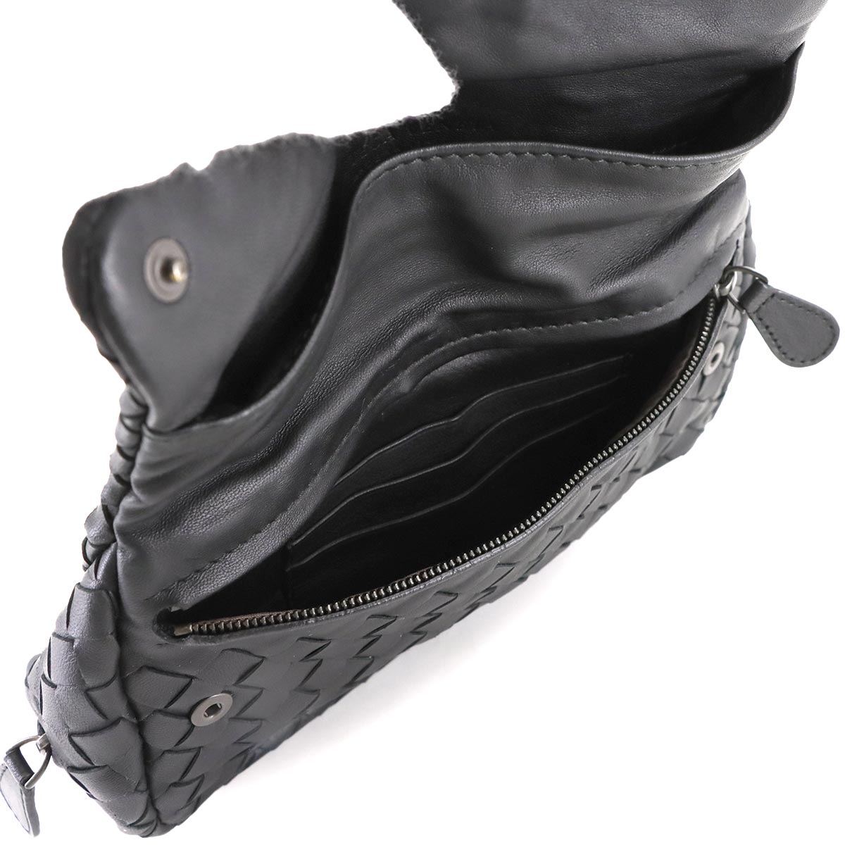 Intrecciato Chain Shoulder Bag Leather Black 310774