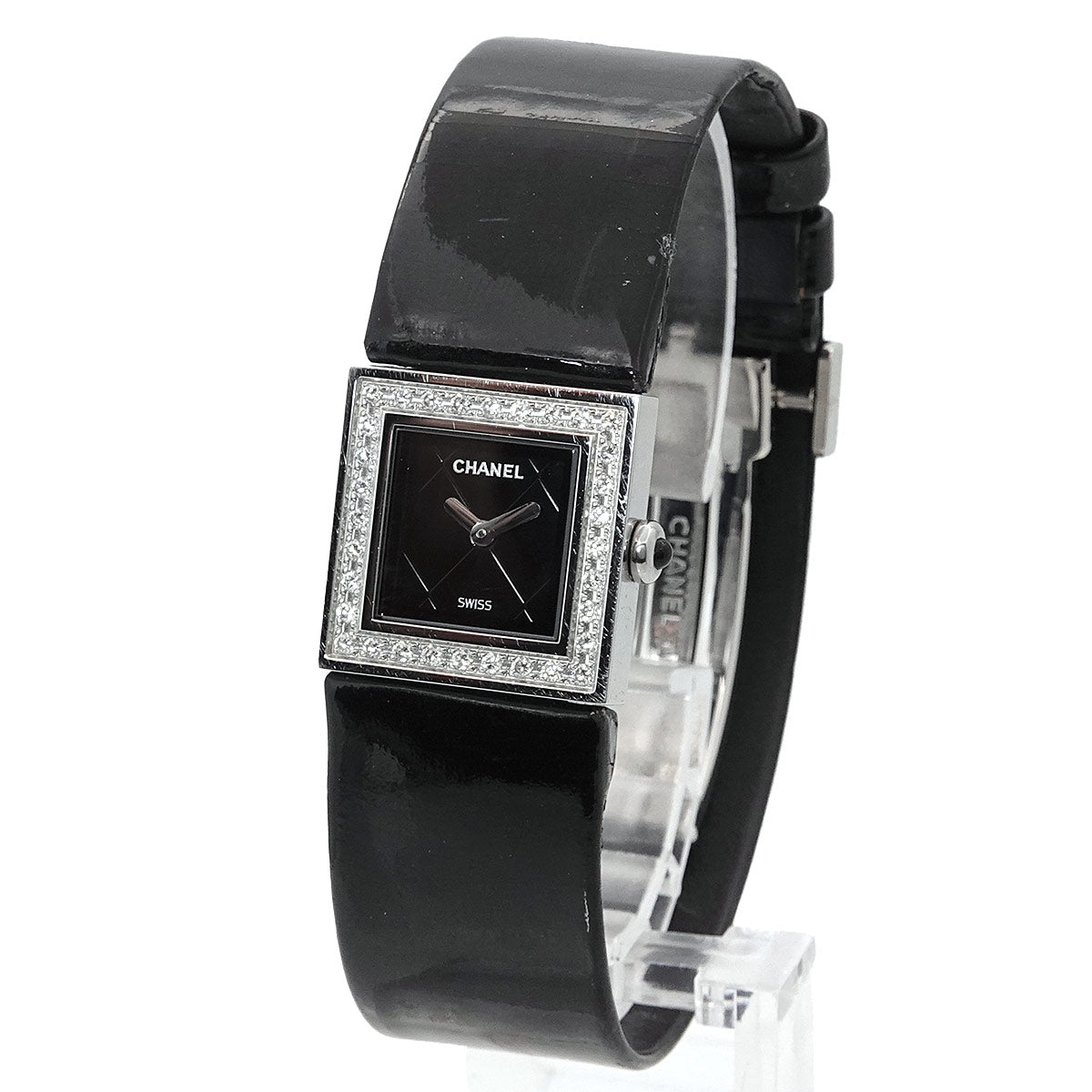 Matelasse H0500 Diamond Bezel Black Dial Quartz Ladies
