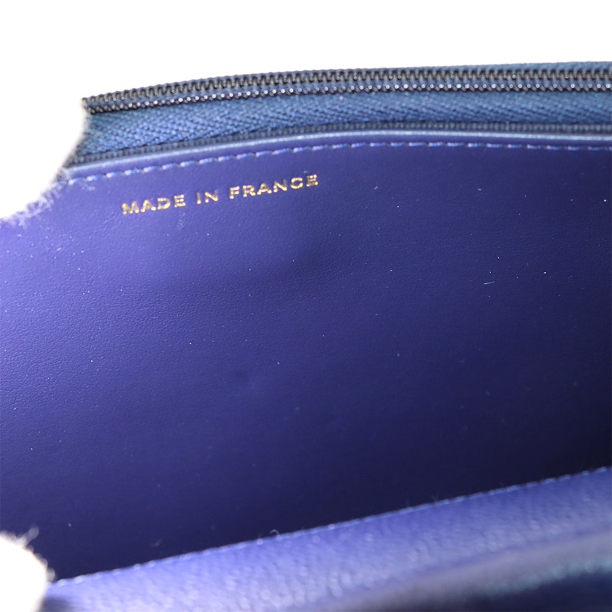 Matelasse Classic Chain Wallet Leather Navy AP0250