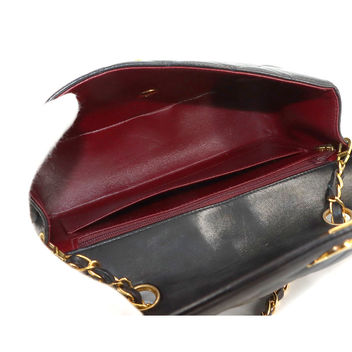 Diana Matelasse 22 Chain Shoulder Bag Leather A01164 Vintage